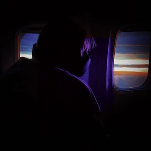 被迫夹跳蛋不许穿内裤
