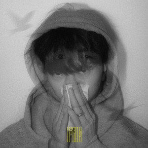 被迫夹跳蛋不许穿内裤
