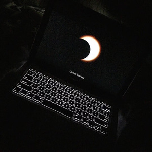 被迫夹跳蛋不许穿内裤
